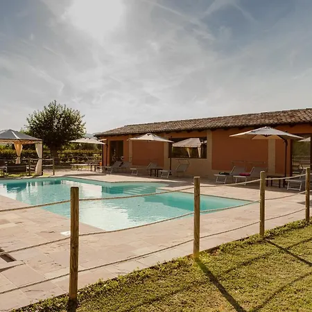 ファームステイ Agriturismo Casale San Lorenzo *