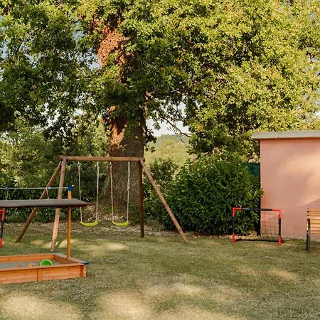 Agriturismo Casale San Lorenzo Séjour à la ferme *