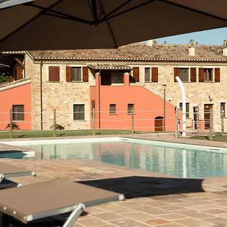 Agriturismo Casale San Lorenzo Séjour à la ferme *