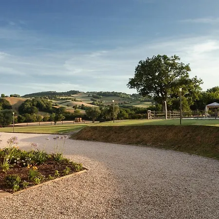 ファームステイ Agriturismo Casale San Lorenzo *