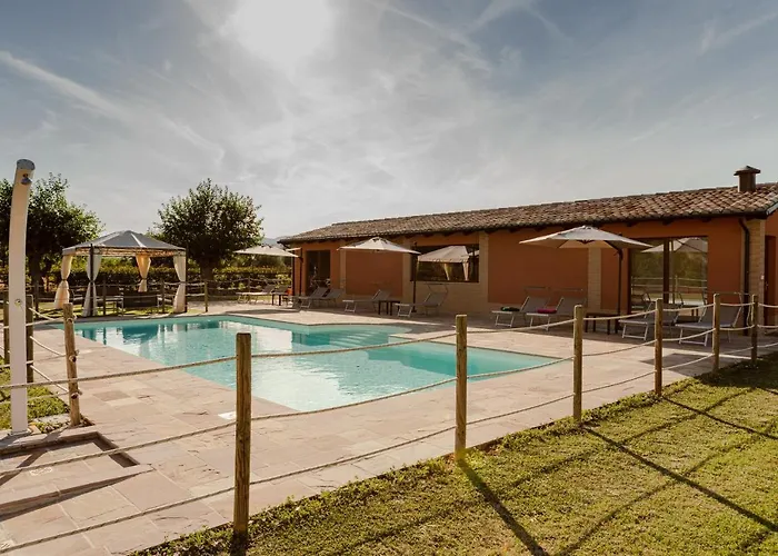 Alloggio per agriturismo Agriturismo Casale San Lorenzo *